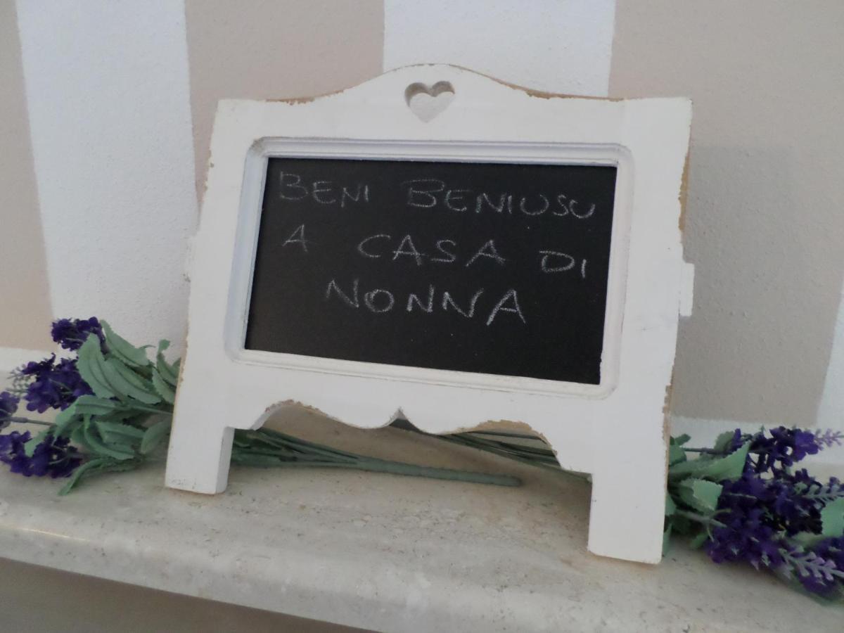 A Casa Di Nonna Leilighet Quartu SantʼElena Eksteriør bilde